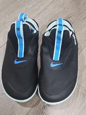 Nike Black Slip-On Shoes with Blue Accents
